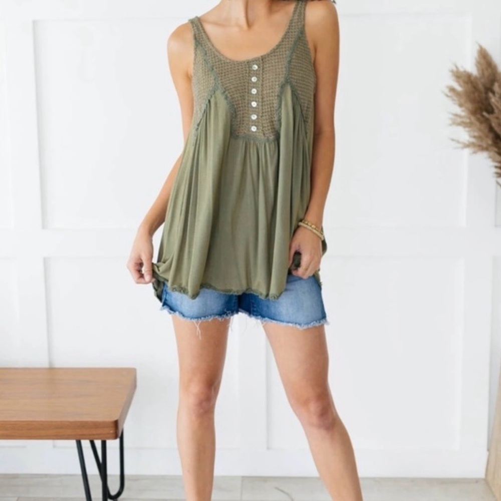 POL Boho Olive Green Sleeveless Jenna A Total Doll Top Size Small #996